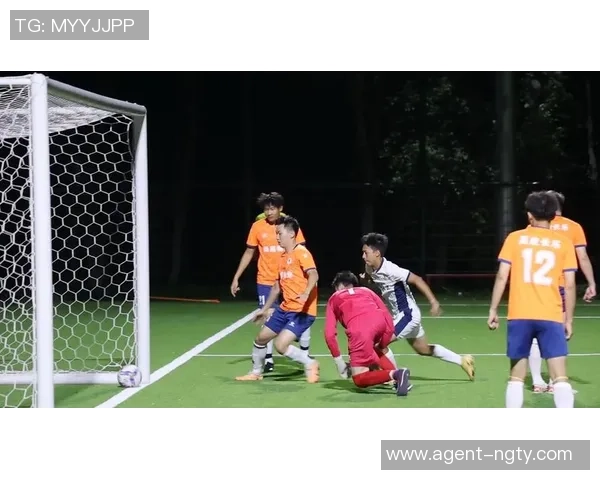 掌握足球吊射技巧的教学视频助你轻松提升射门水平与比赛表现